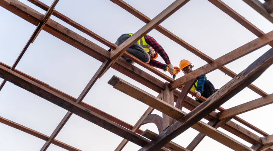 Expert Emergency Roof Repairs services in Sparland, IL